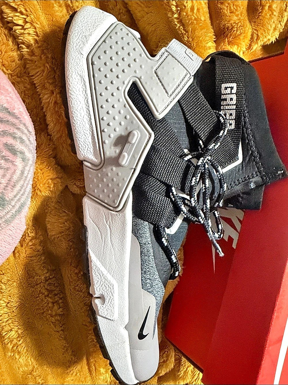 Nike Air Huarache Gripp Black & White Sneakers